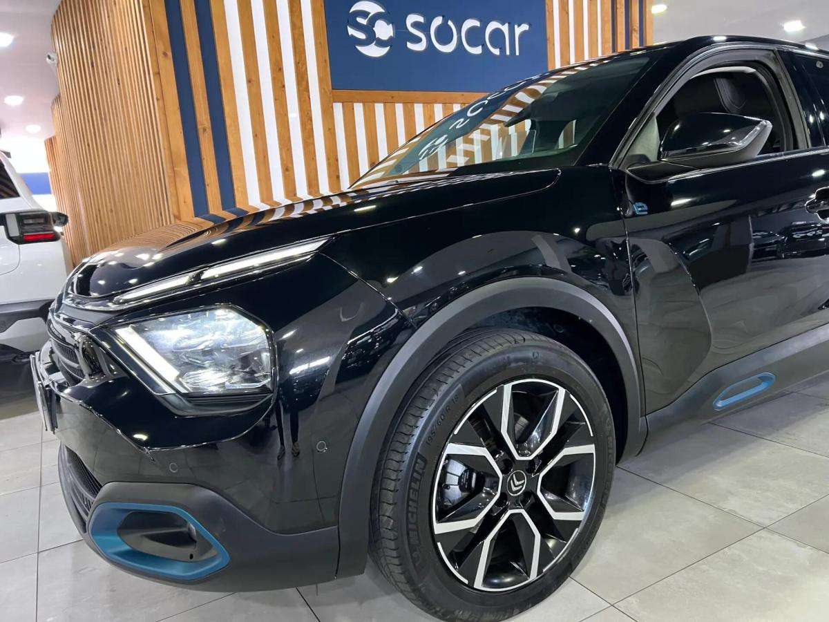 citroen-e-c4-2022-eletrico-0cc