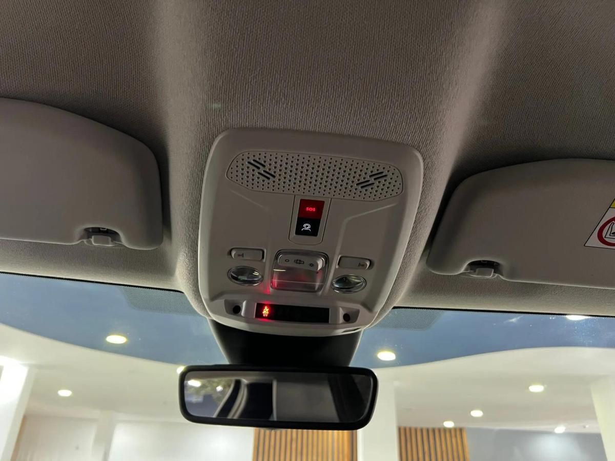 citroen-e-c4-2022-eletrico-0cc