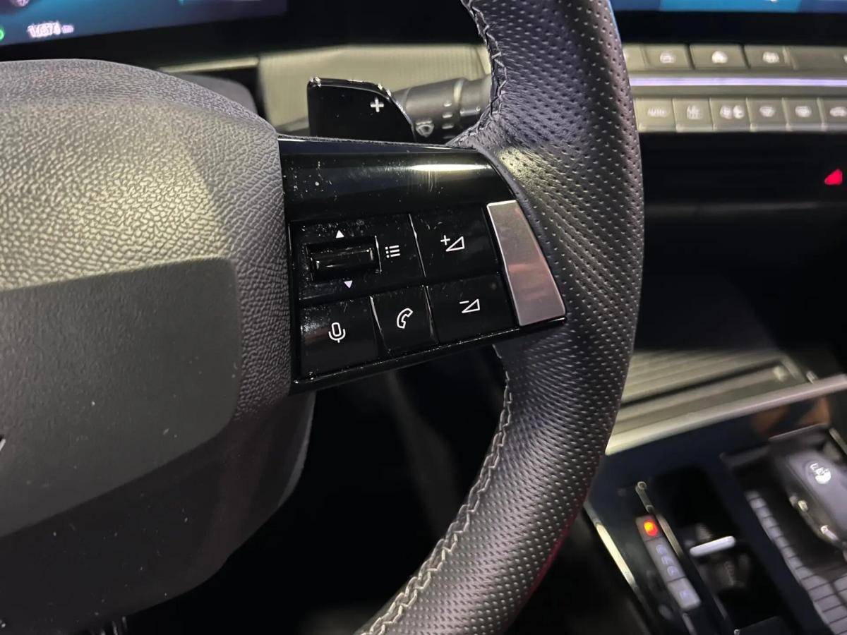 opel-astra-sport-tourer-2025-gasolina-1199cc