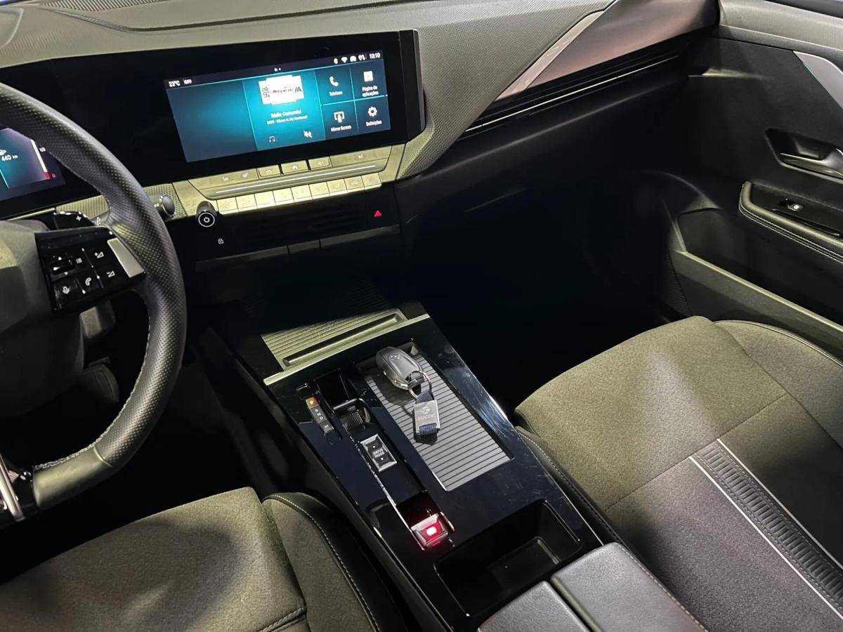 opel-astra-sport-tourer-2025-gasolina-1199cc