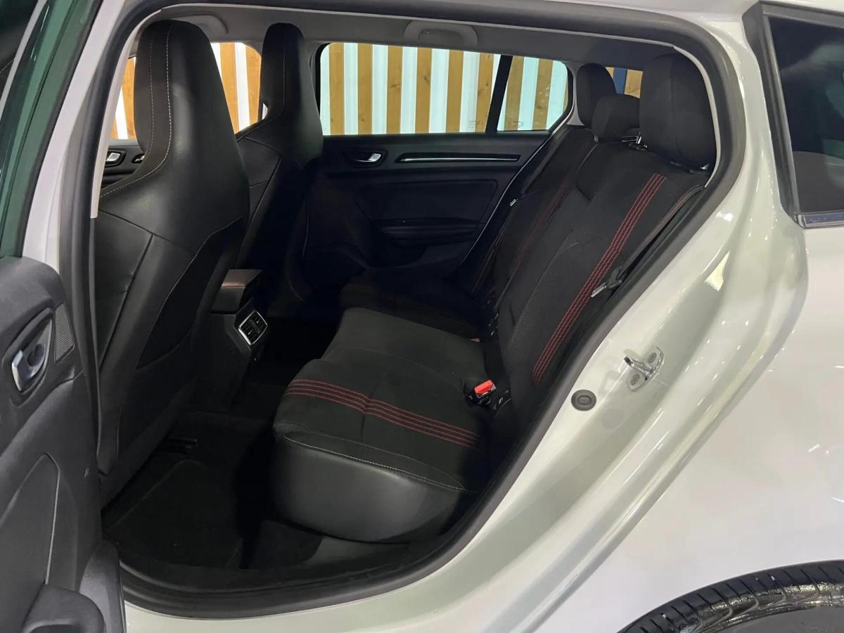 renault-megane-sport-tourer-2021-gasolina-1332cc