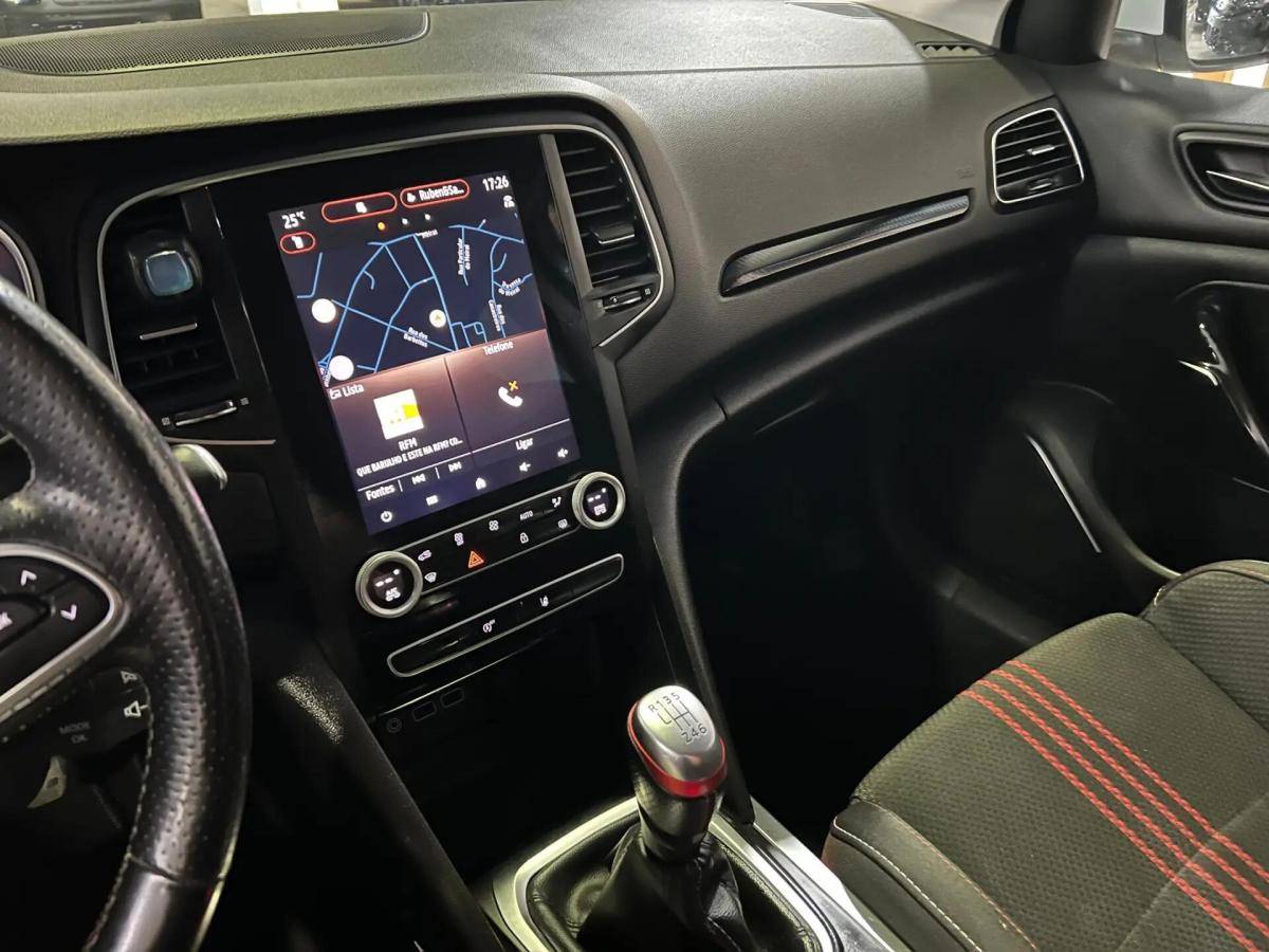 renault-megane-sport-tourer-2021-gasolina-1332cc