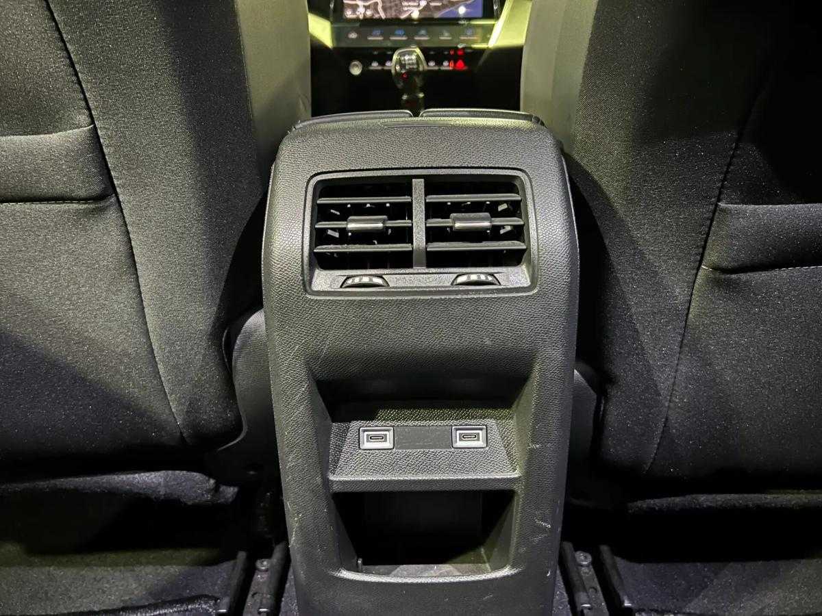 peugeot-308-2024-gasolina-1199cc
