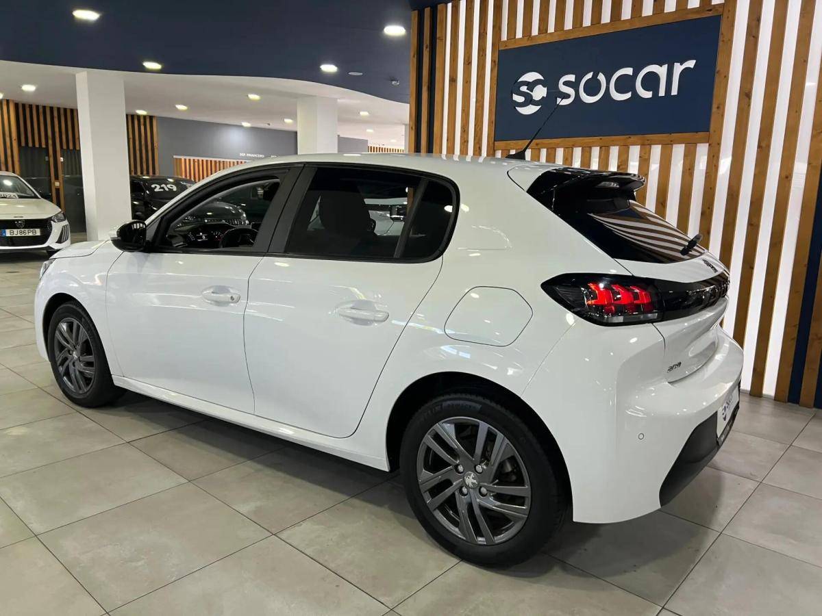 peugeot-208-2022-gasolina-1199cc