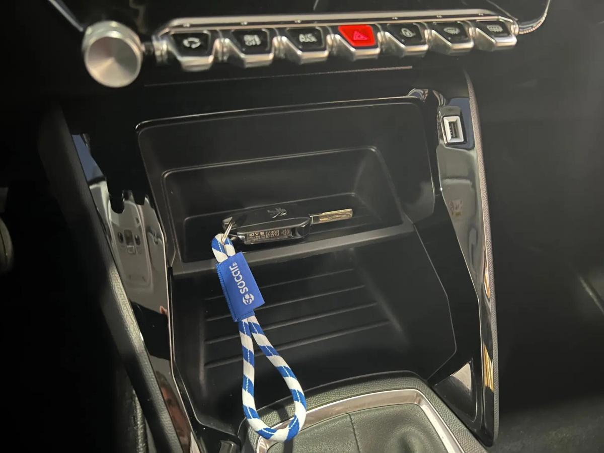 peugeot-208-2022-gasolina-1199cc