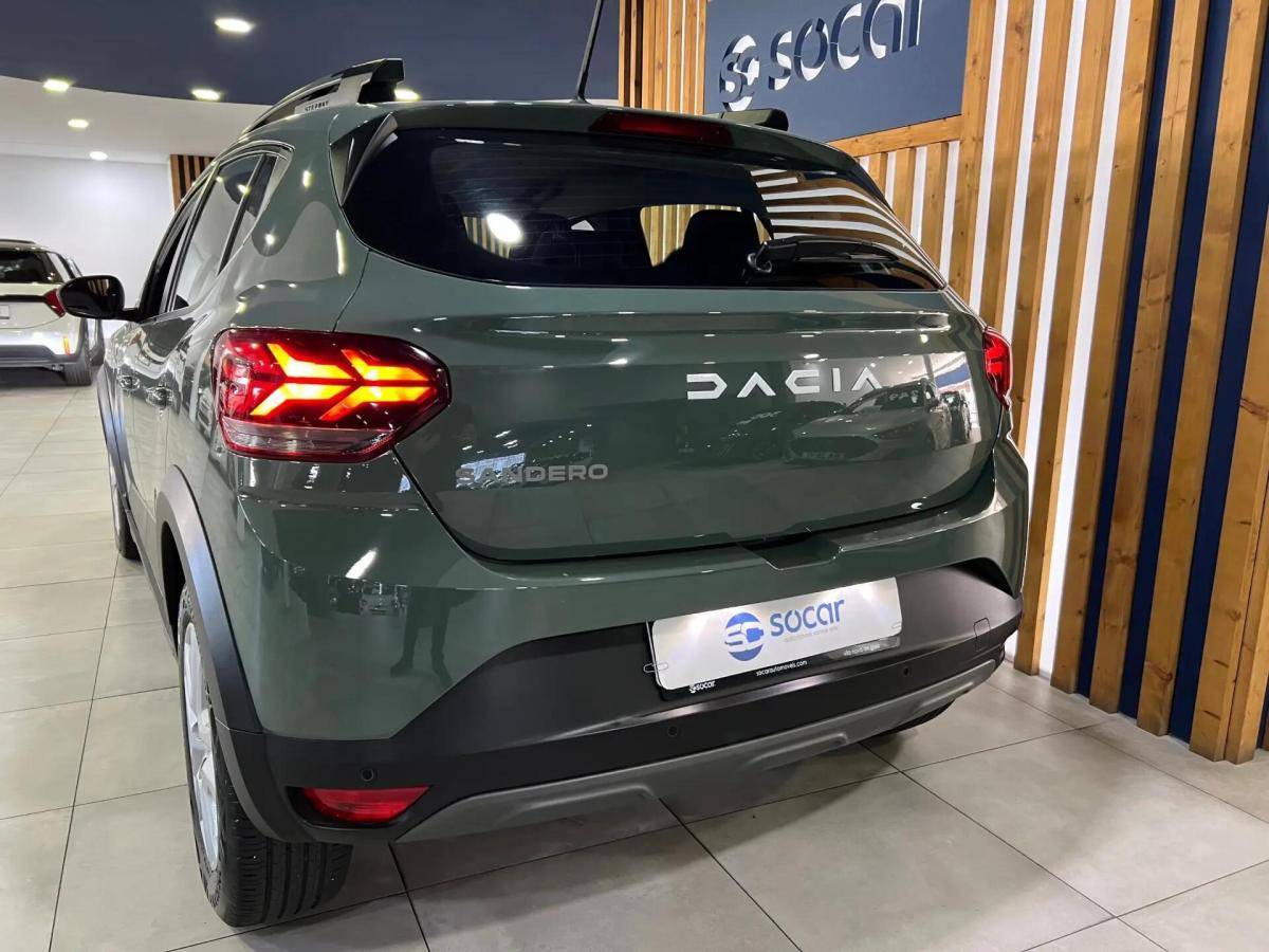dacia-sandero-2023-gasolina-999cc