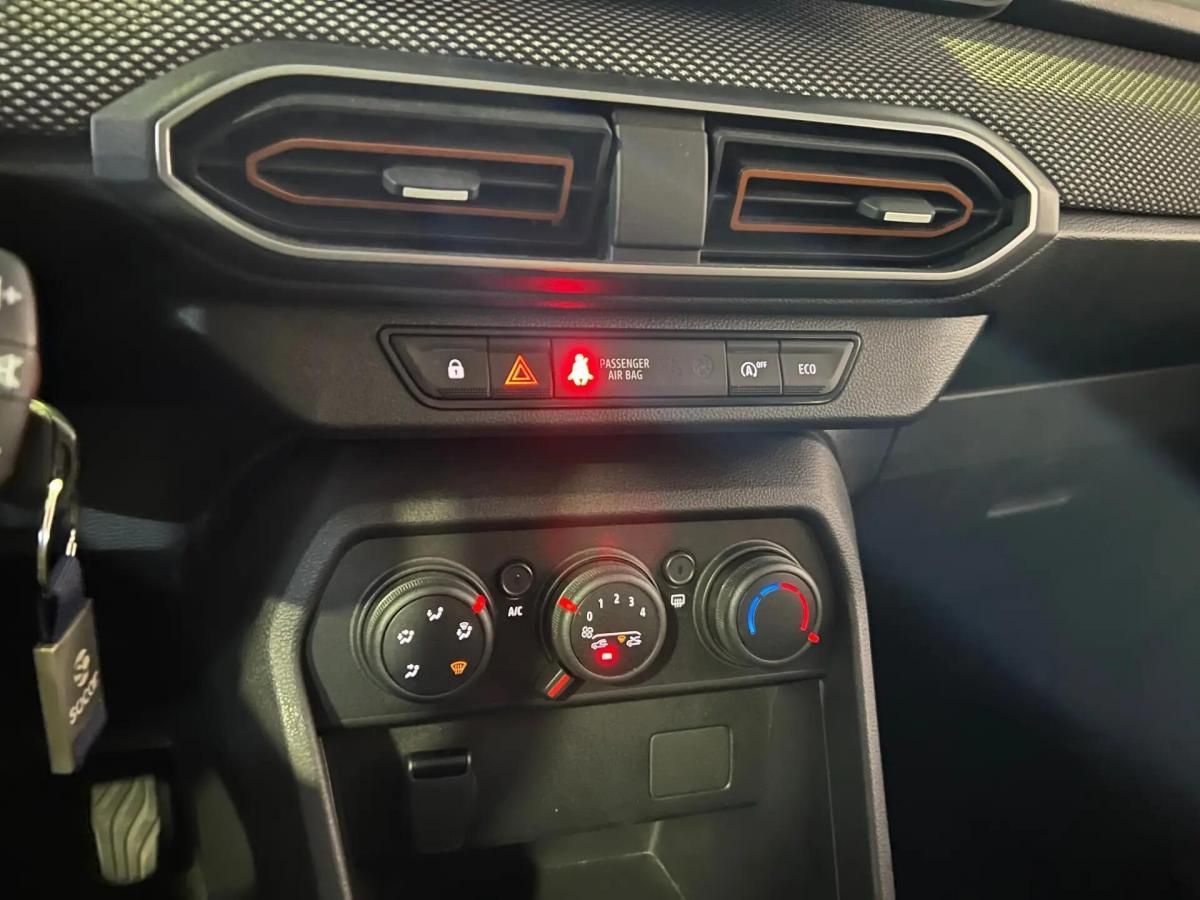 dacia-sandero-2023-gasolina-999cc