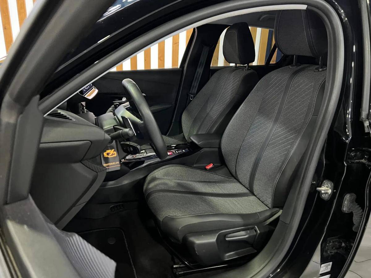 peugeot-208-2025-gasolina-1199cc