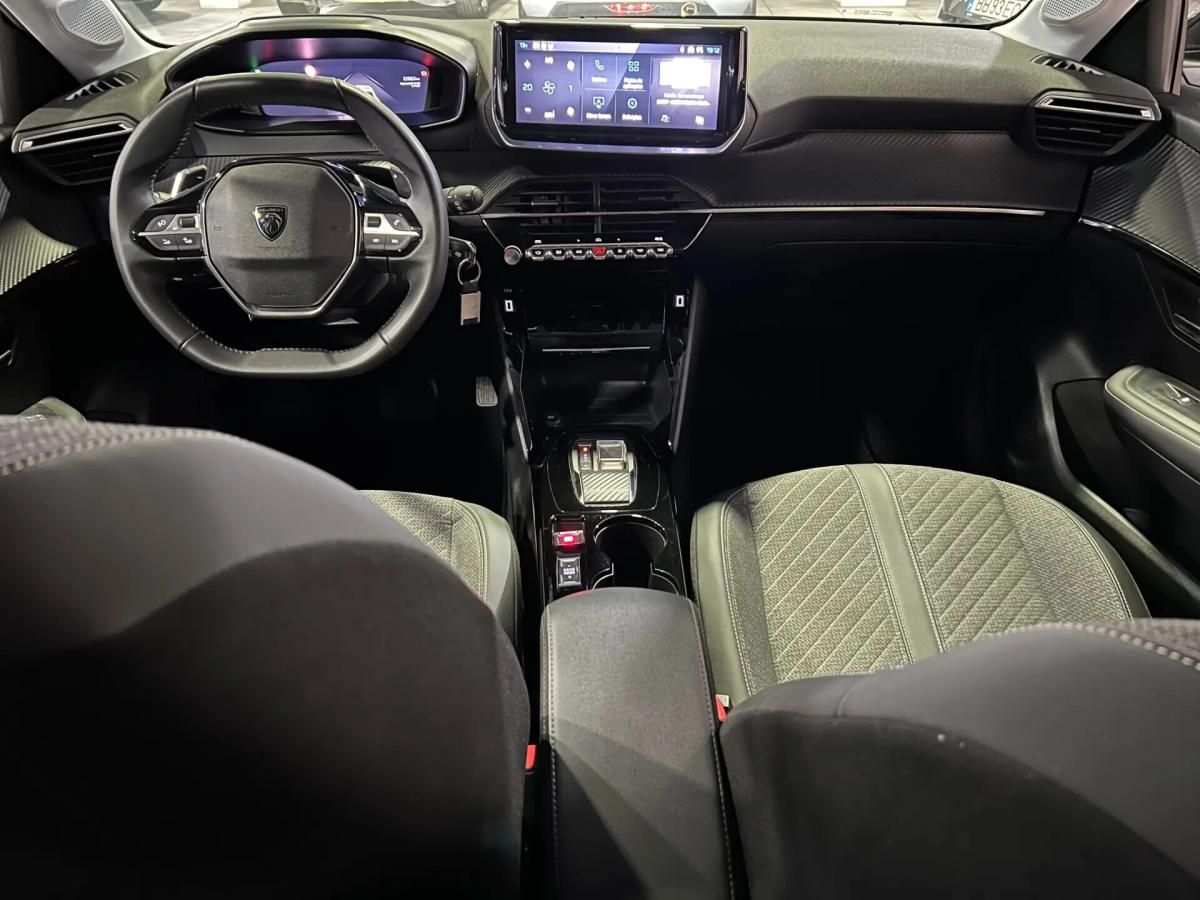 peugeot-208-2025-gasolina-1199cc