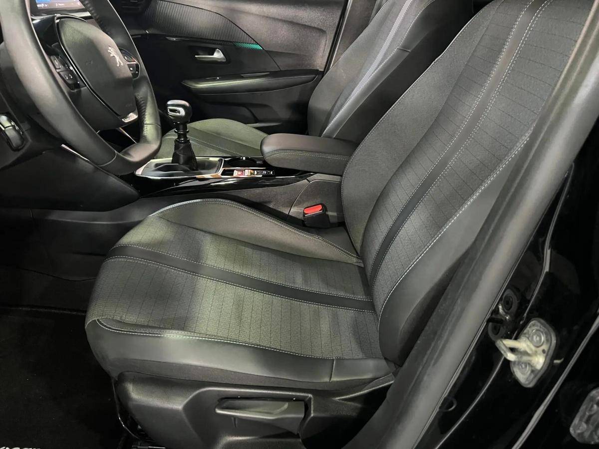 peugeot-208-2022-diesel-1499cc