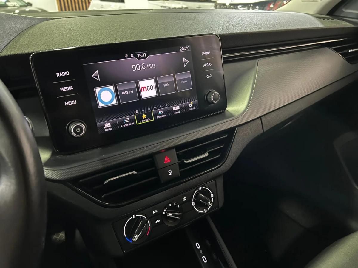 skoda-scala-2023-gasolina-999cc