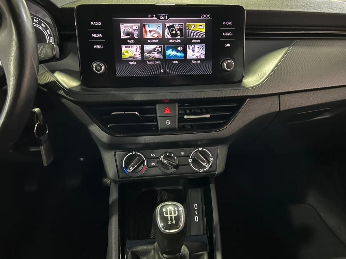 skoda-scala-2023-gasolina-999cc