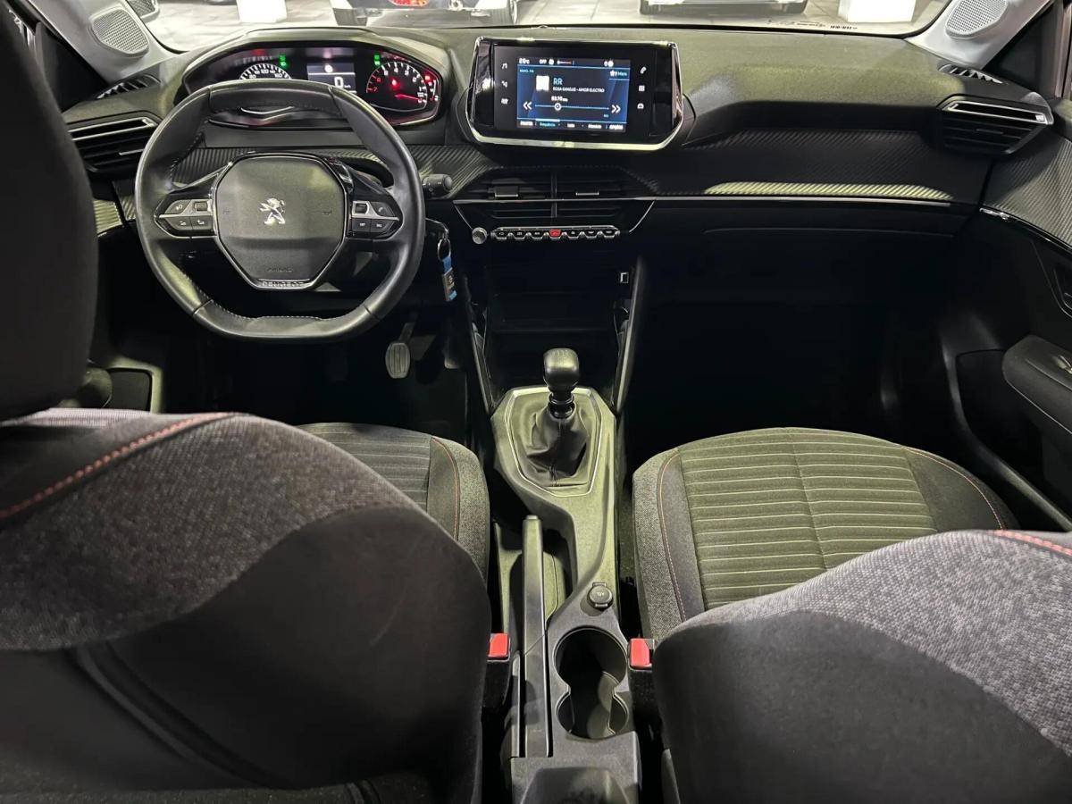 peugeot-208-2022-gasolina-1199cc