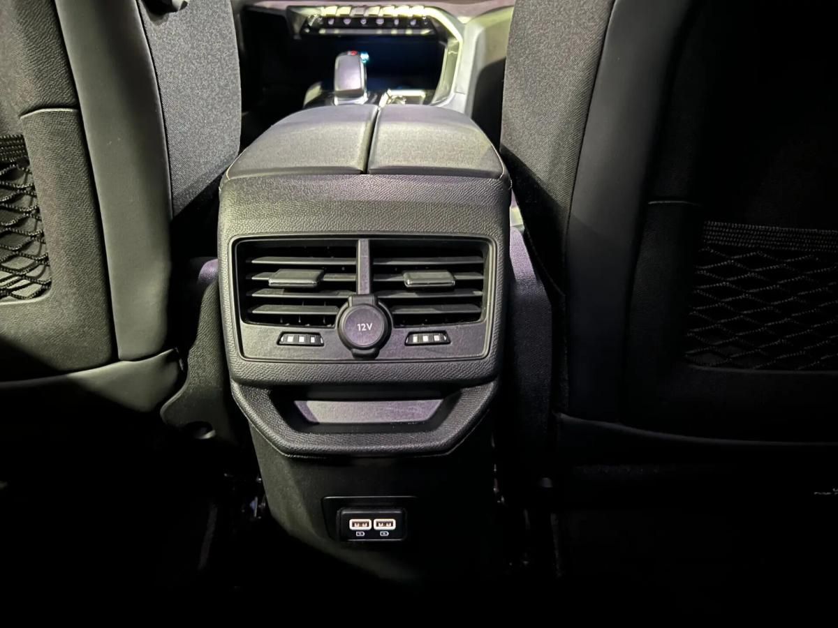 peugeot-3008-2023-hibrido-a-gasolina-1598cc