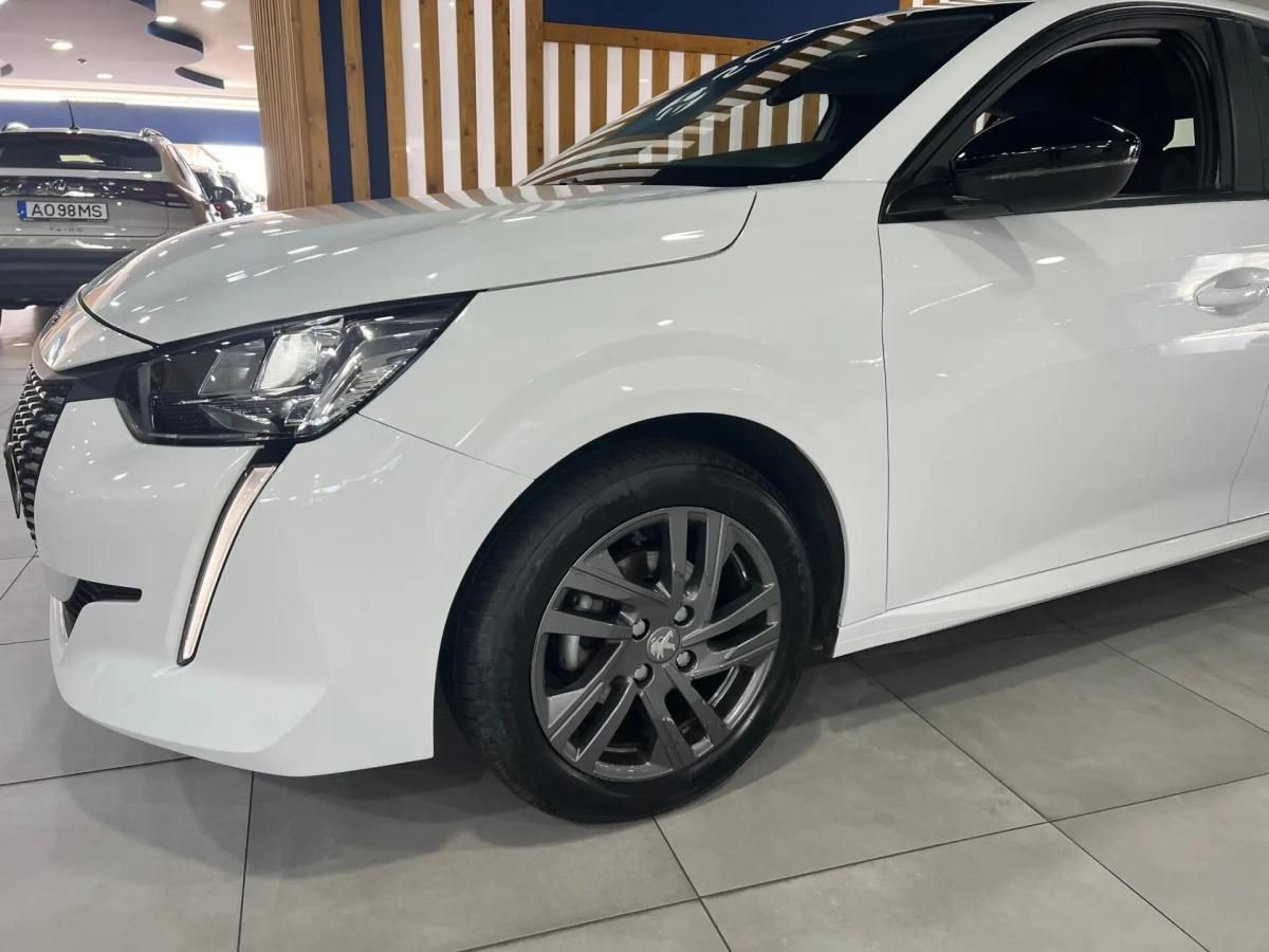 peugeot-208-2021-gasolina-1199cc