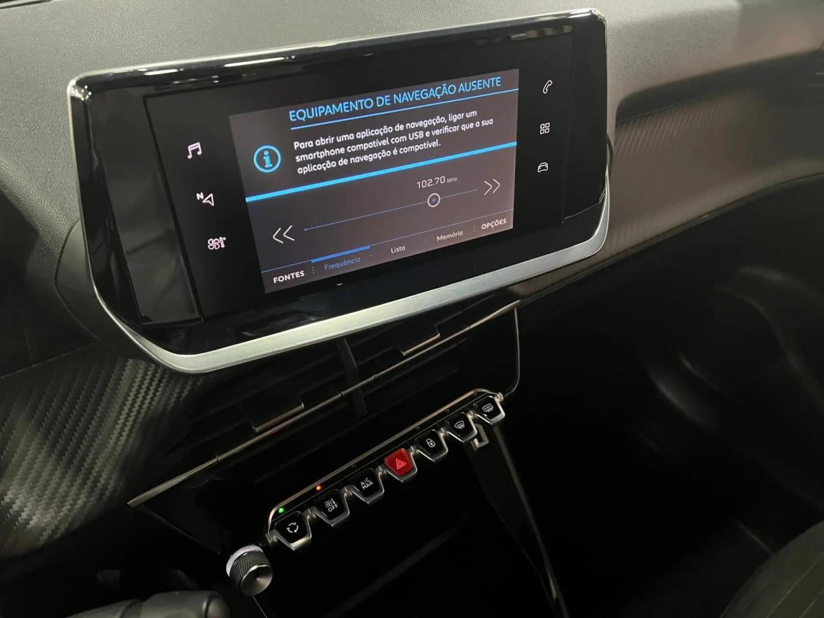 peugeot-208-2021-gasolina-1199cc