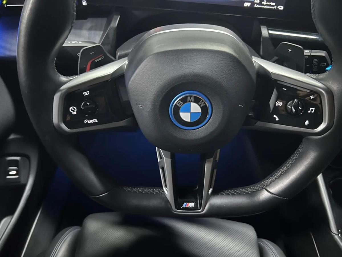 bmw-serie-5-2024-hibrido-a-gasolina-1998cc