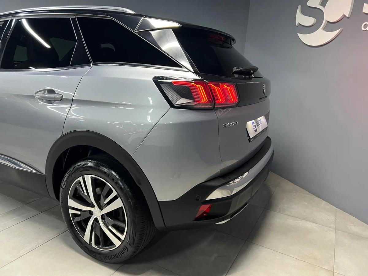 peugeot-3008-2023-hibrido-a-gasolina-1598cc