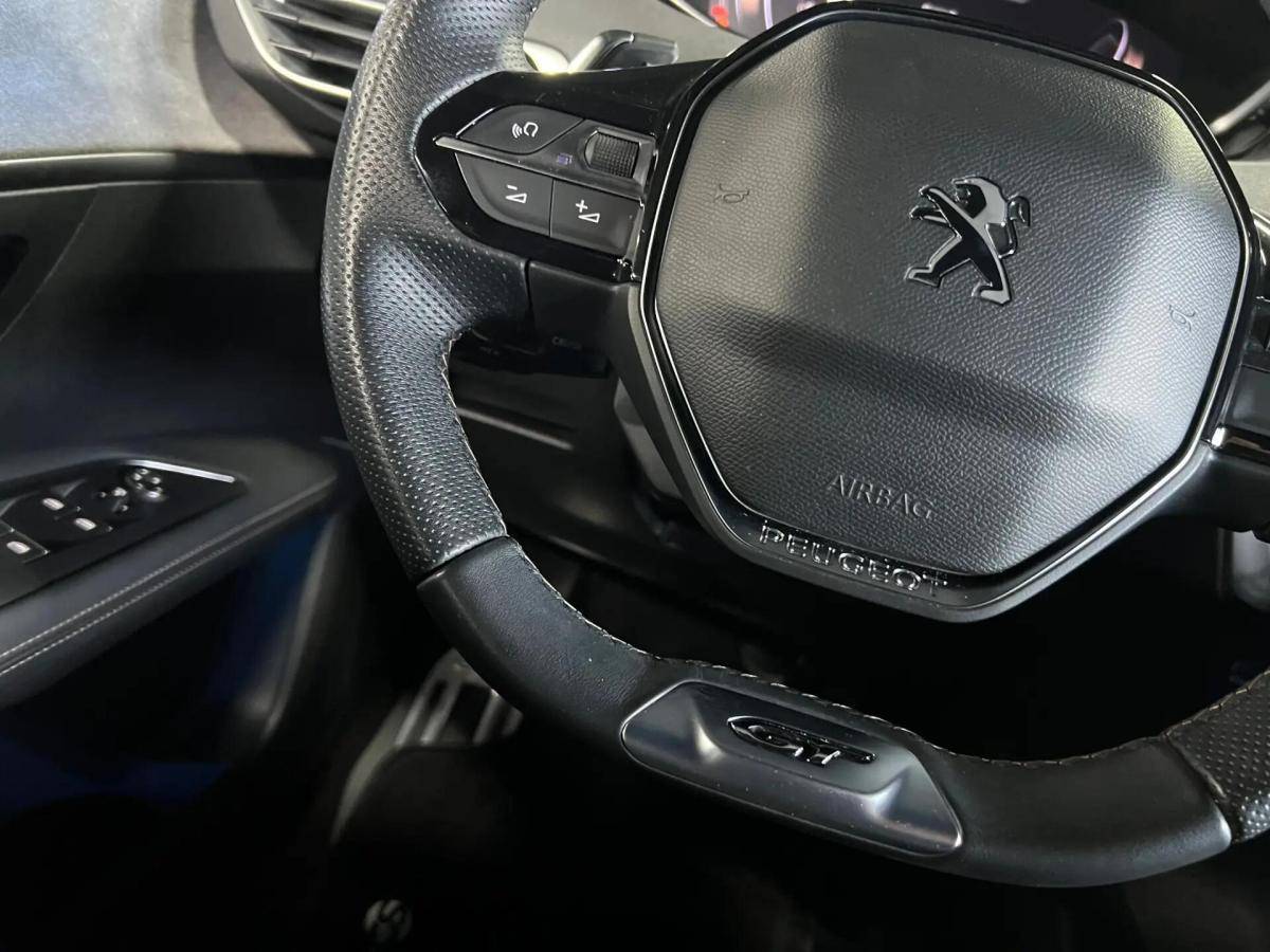 peugeot-3008-2023-hibrido-a-gasolina-1598cc