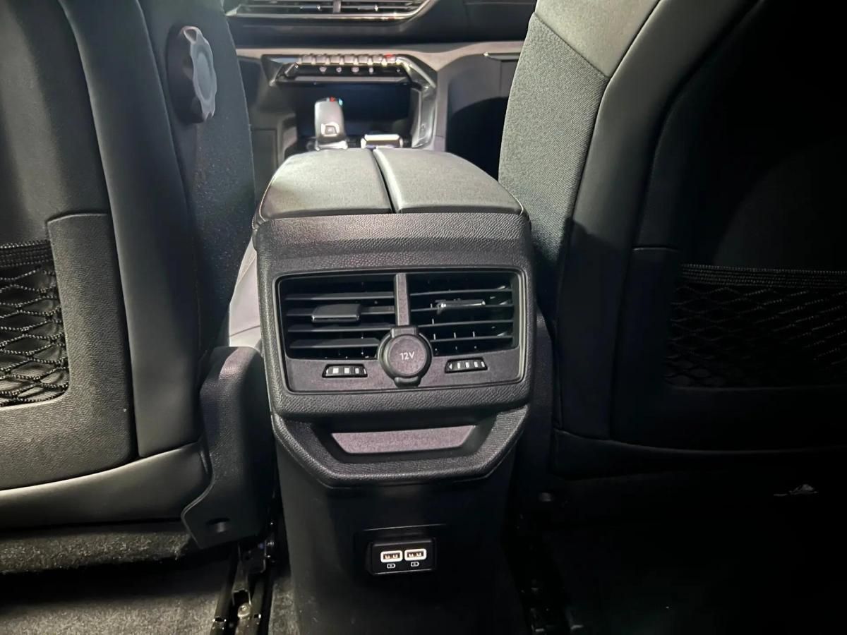 peugeot-3008-2023-hibrido-a-gasolina-1598cc