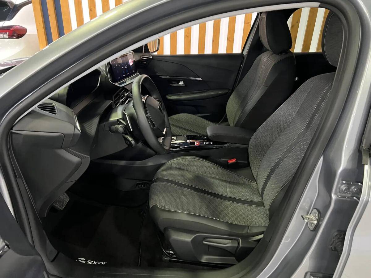 peugeot-208-2025-hibrido-a-gasolina-1199cc