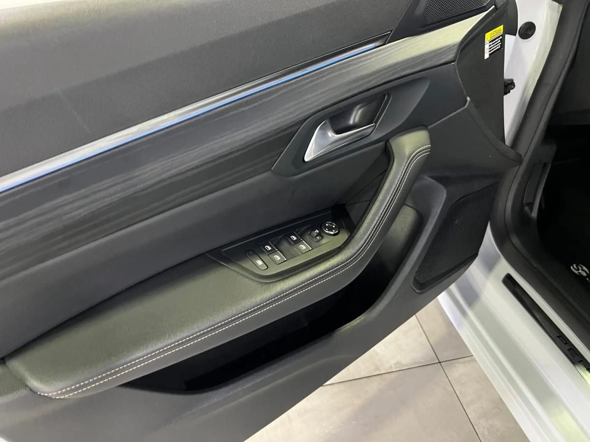 peugeot-508-sw-2023-hibrido-a-gasolina-1598cc