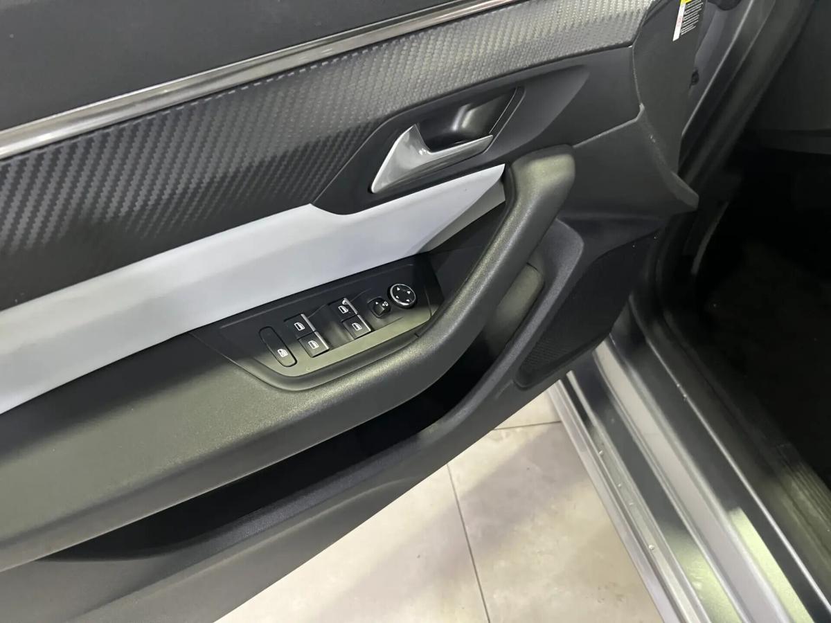 peugeot-508-sw-2020-hibrido-a-gasolina-1598cc