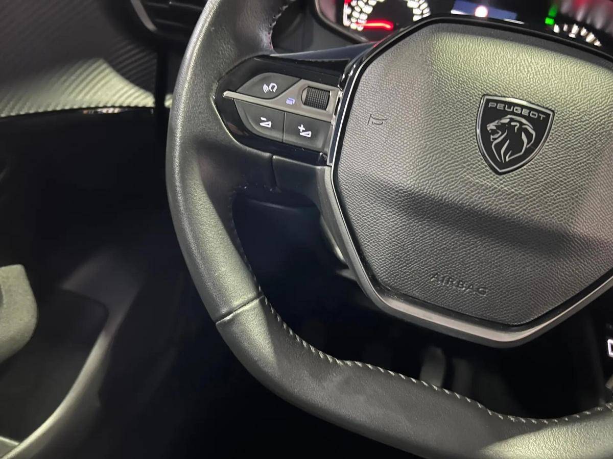 peugeot-208-2024-gasolina-1199cc