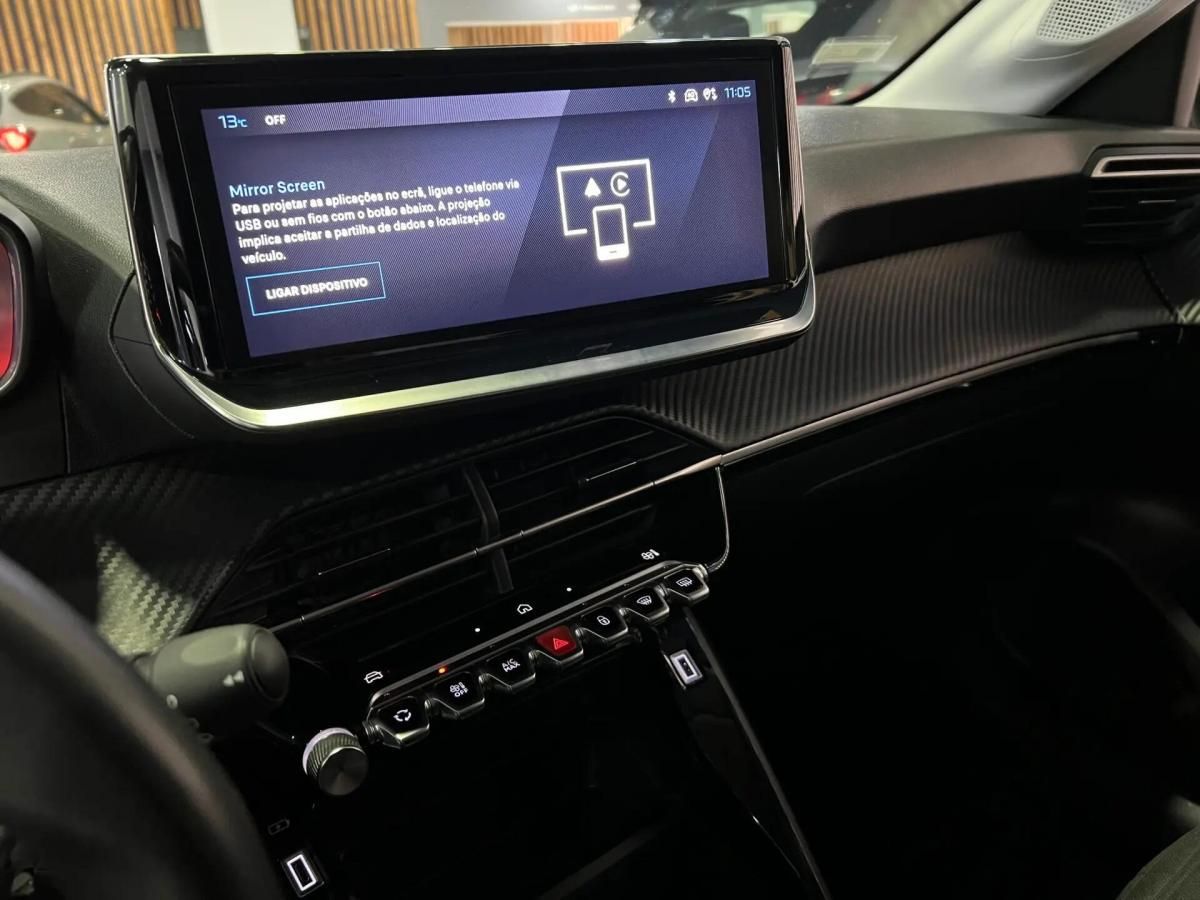 peugeot-208-2024-gasolina-1199cc