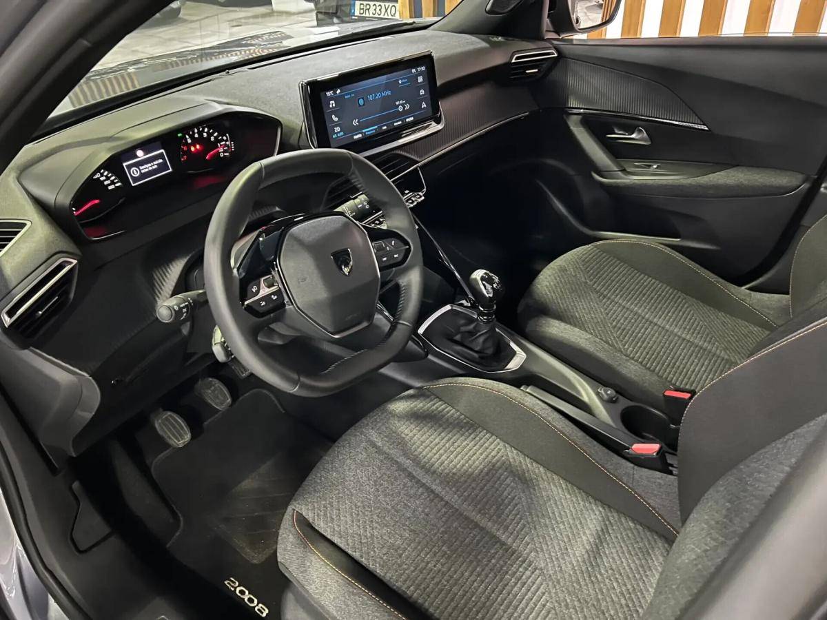 peugeot-2008-2025-gasolina-1199cc