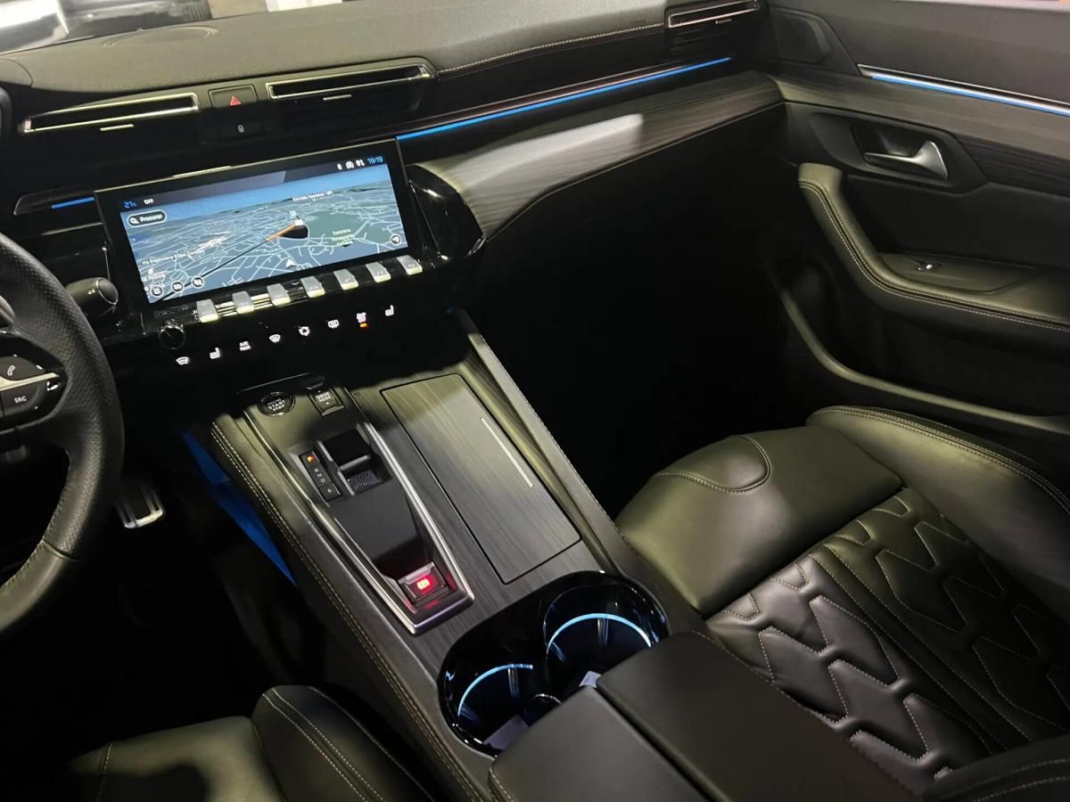 peugeot-508-sw-2023-hibrido-a-gasolina-1598cc