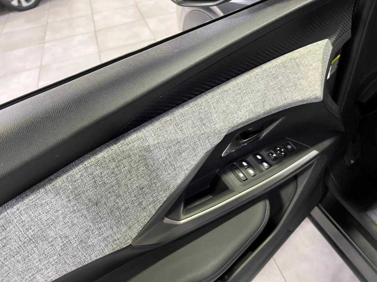 peugeot-3008-2025-gasolina-1199cc
