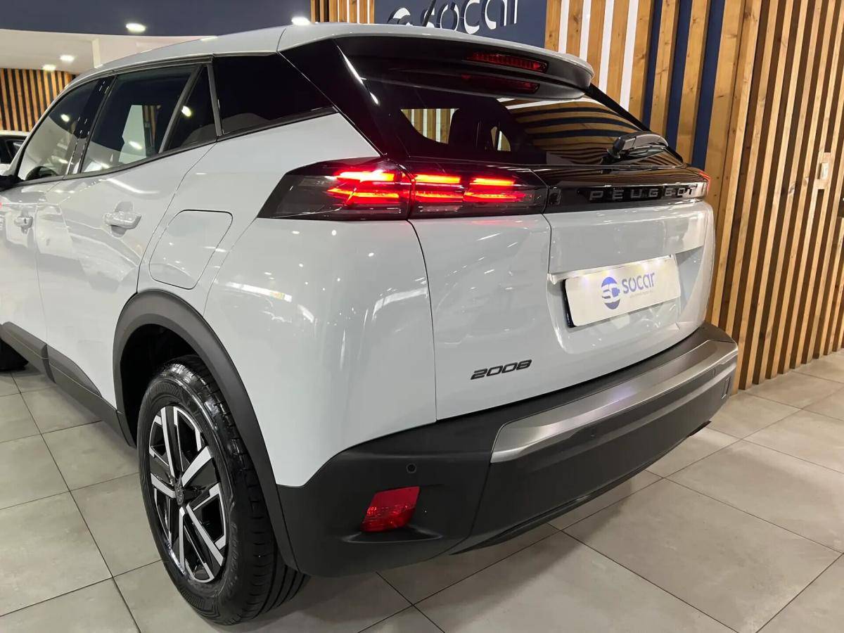 peugeot-2008-2025-gasolina-1199cc