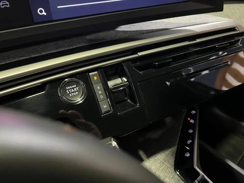 peugeot-3008-2025-gasolina-1199cc