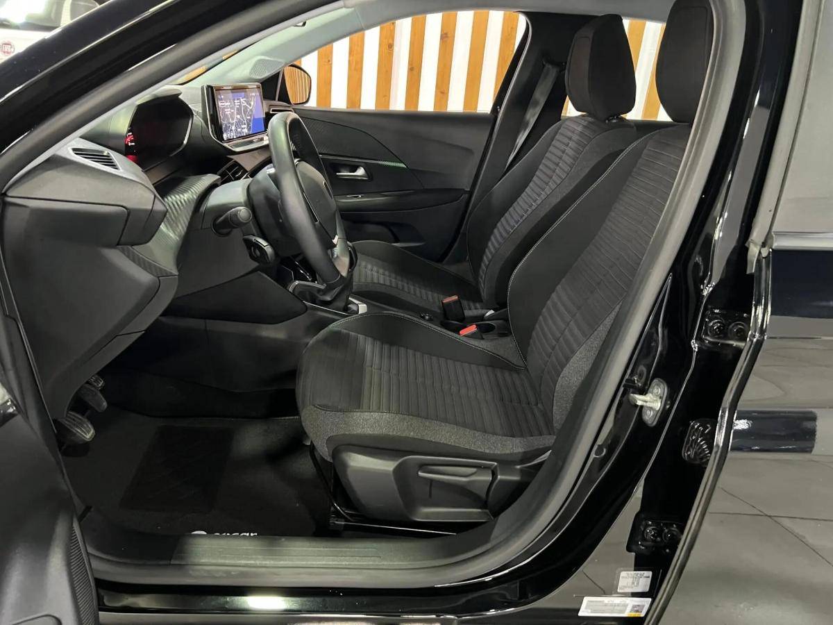 peugeot-208-2024-gasolina-1199cc