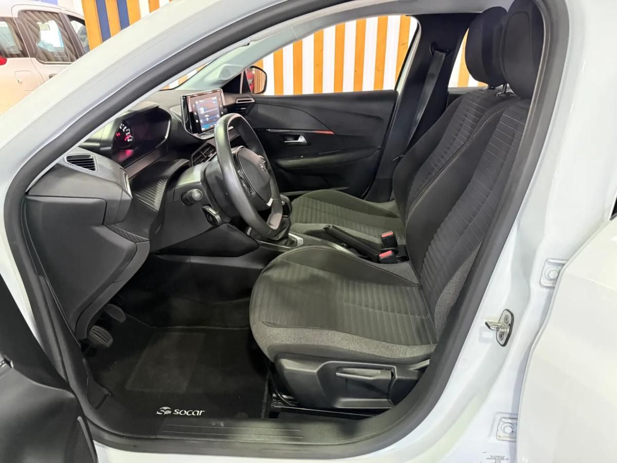 peugeot-208-2023-gasolina-1199cc