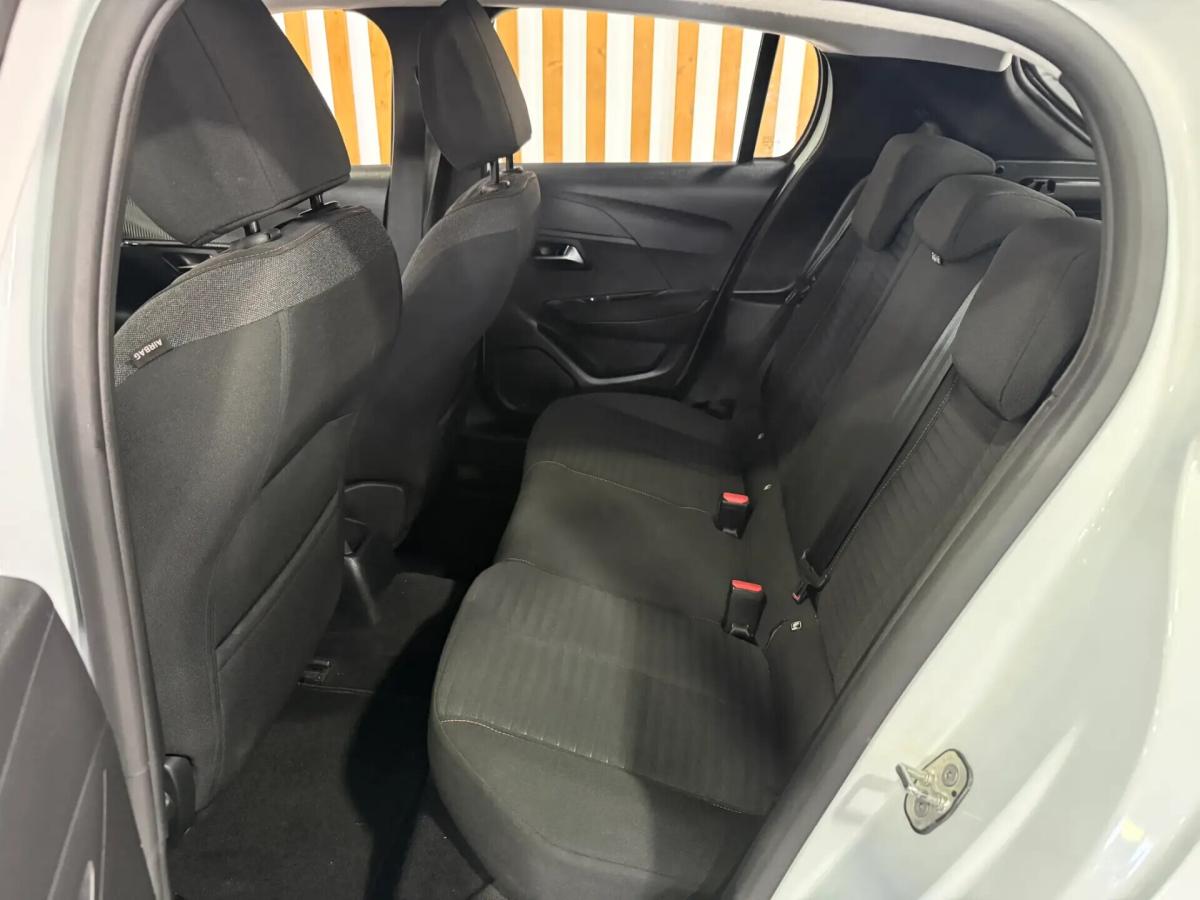 peugeot-208-2023-gasolina-1199cc