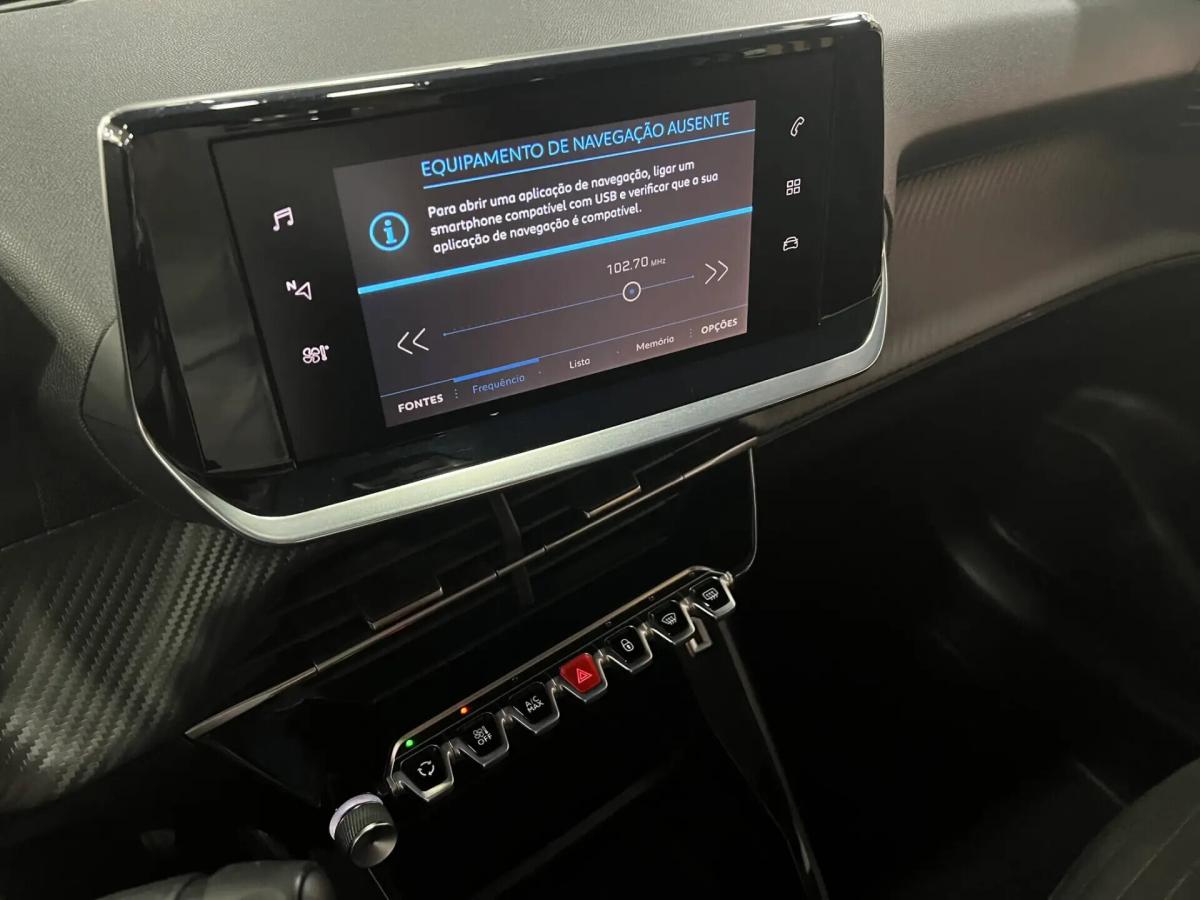 peugeot-208-2023-gasolina-1199cc
