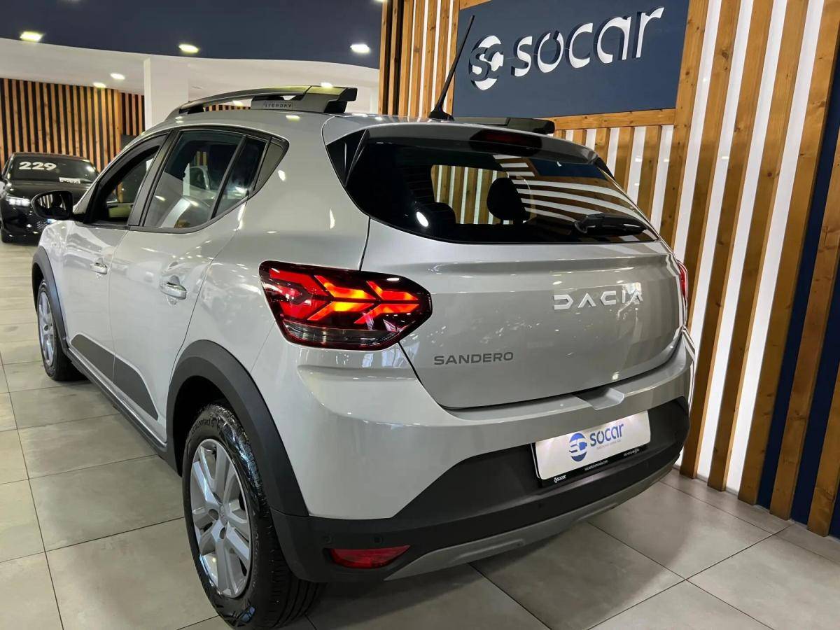 dacia-sandero-2023-gasolina-999cc