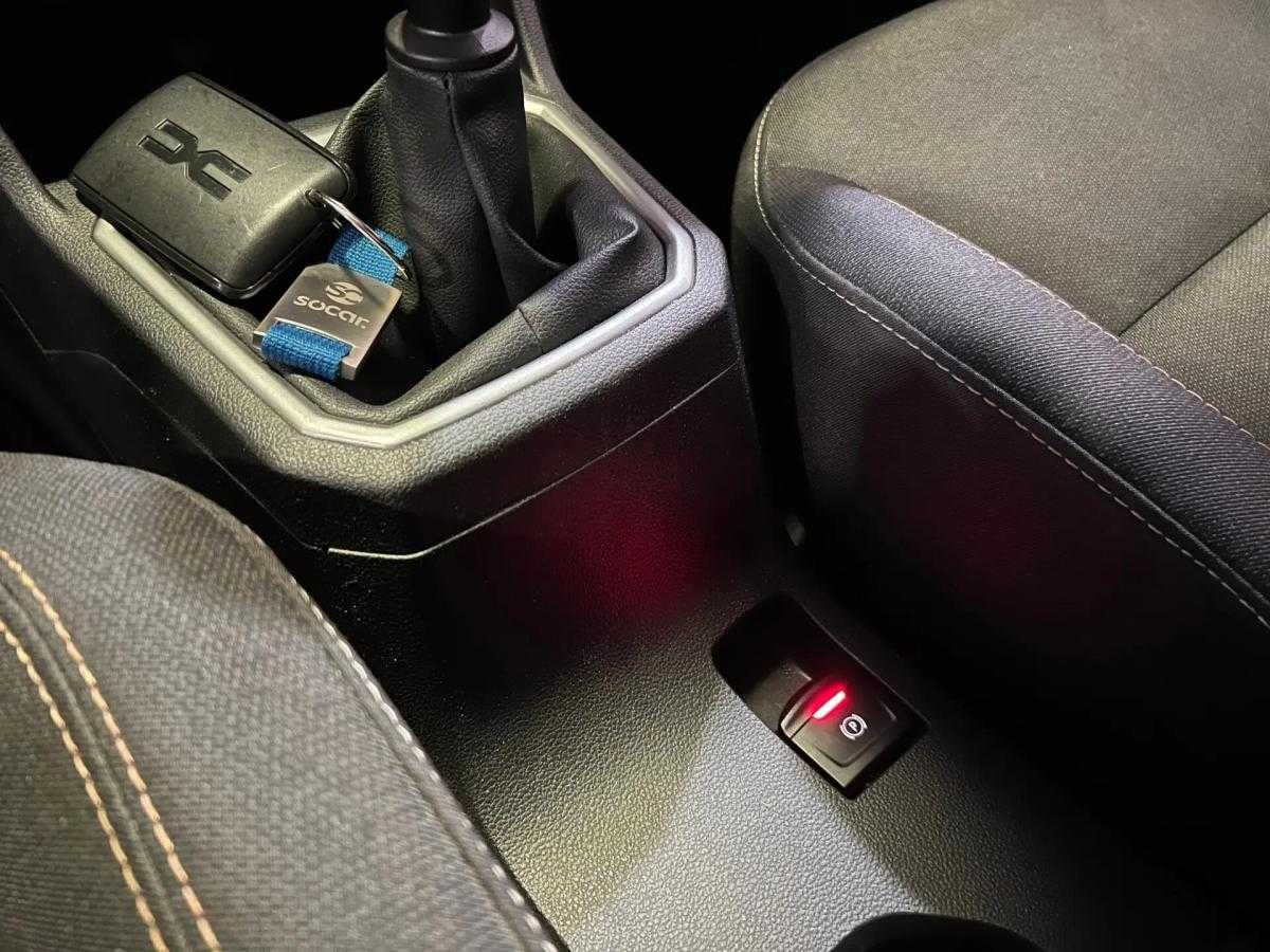 dacia-sandero-2023-gasolina-999cc