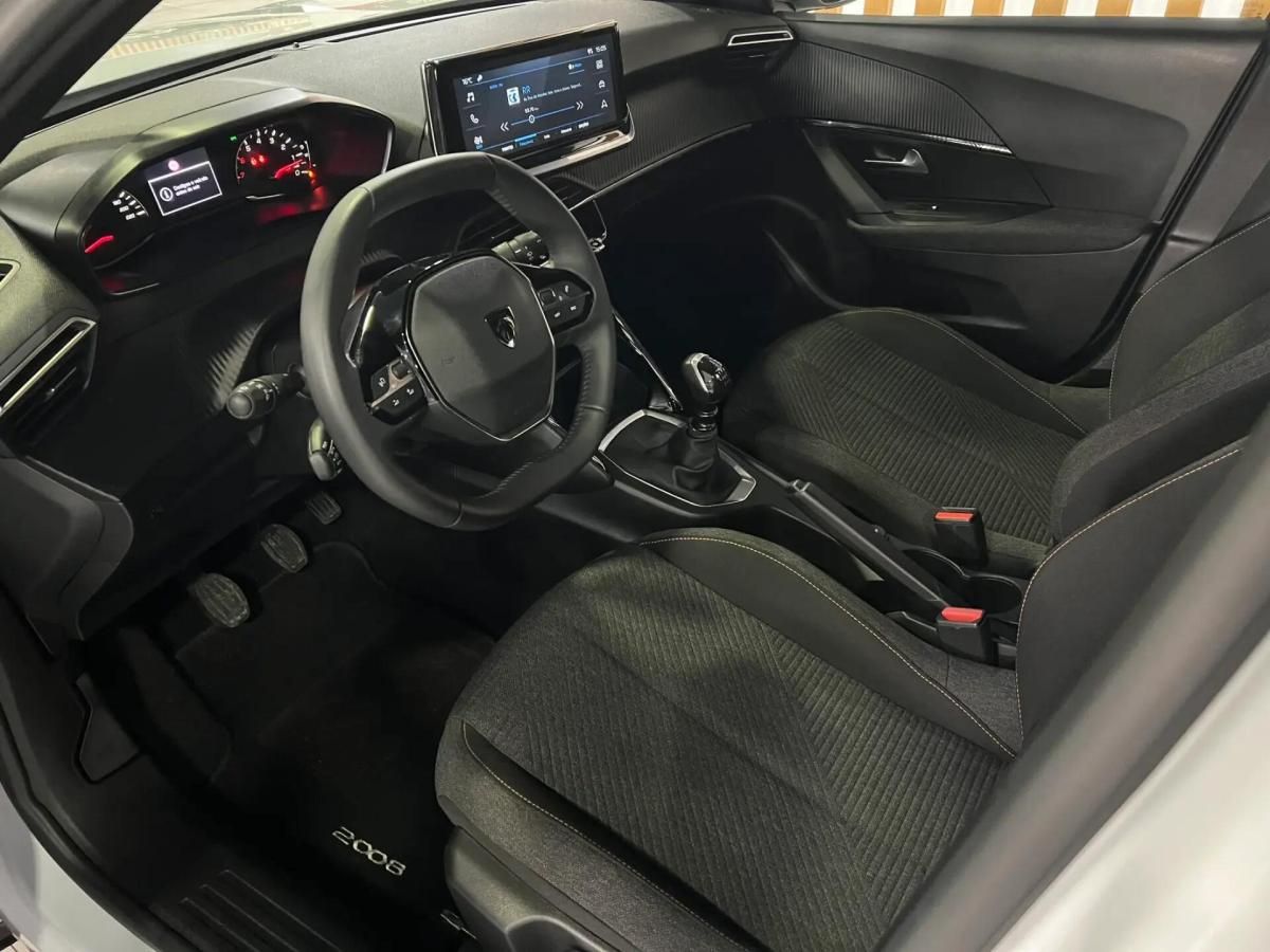 peugeot-2008-2025-gasolina-1199cc