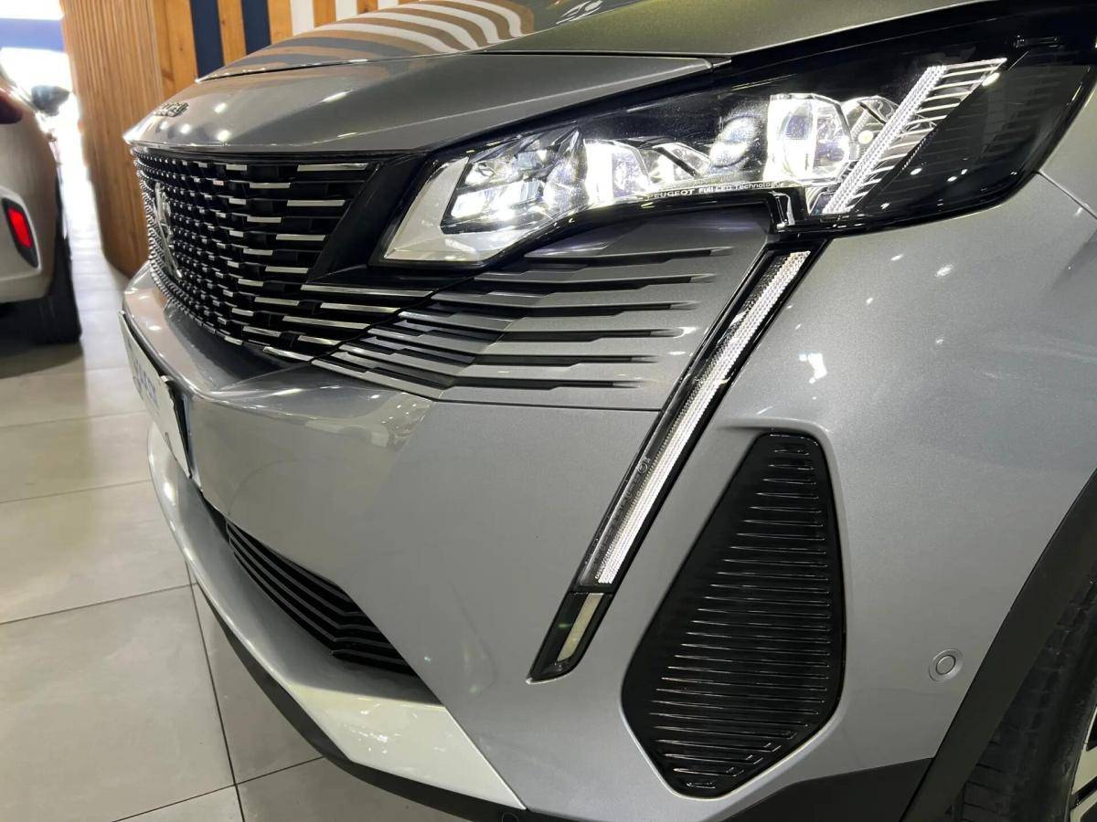 peugeot-3008-2023-hibrido-a-gasolina-1598cc