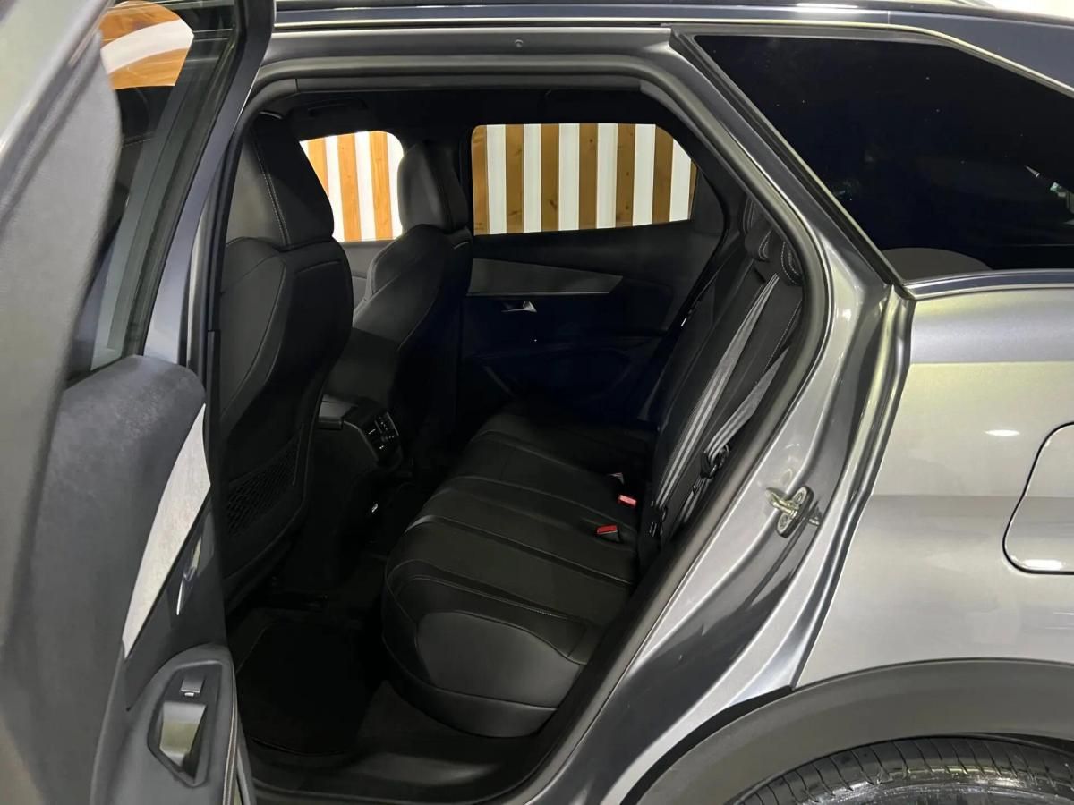 peugeot-3008-2023-hibrido-a-gasolina-1598cc