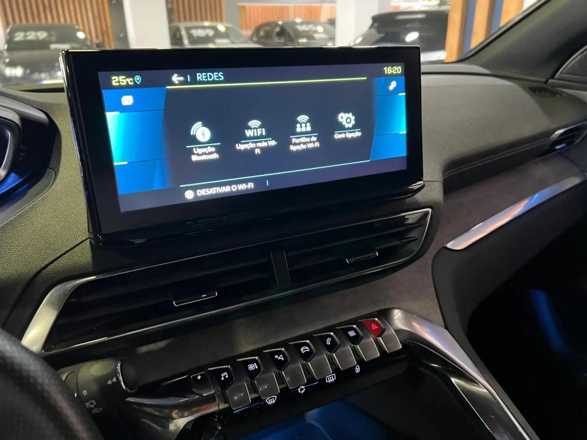 peugeot-3008-2023-hibrido-a-gasolina-1598cc