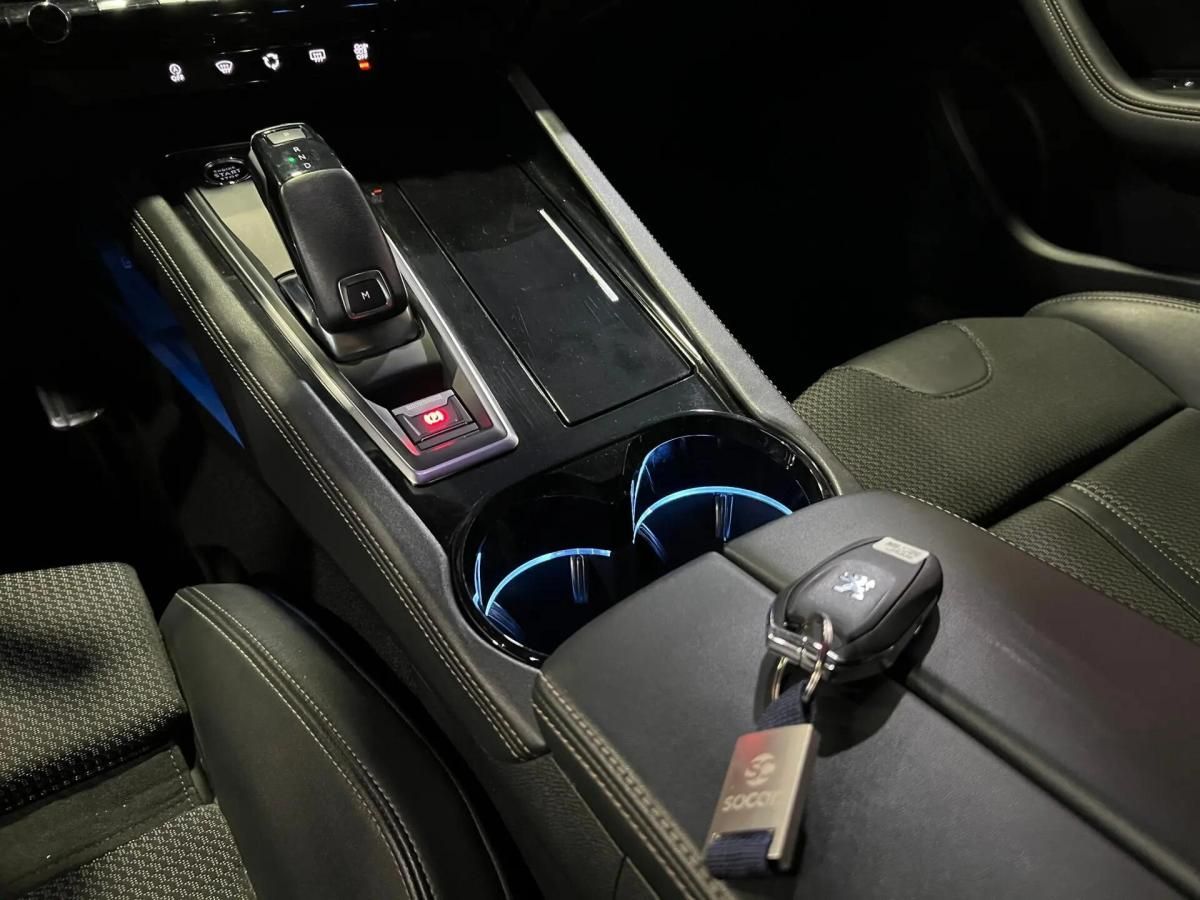 peugeot-508-sw-2023-hibrido-a-gasolina-1598cc