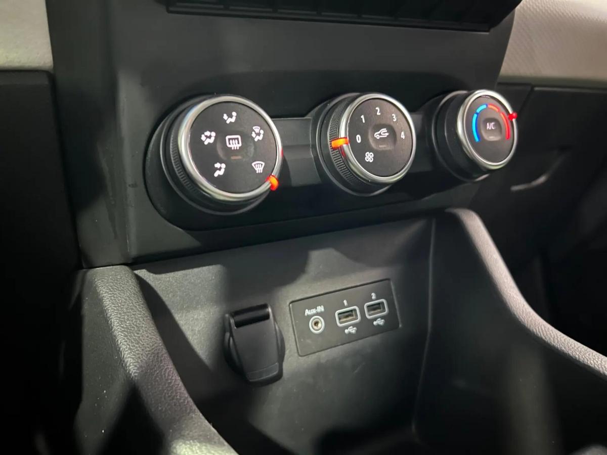renault-clio-2023-gasolina-999cc