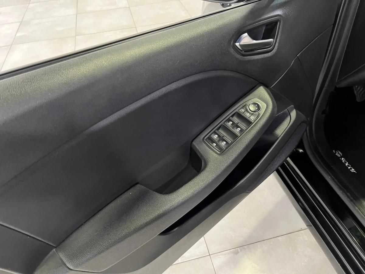 renault-clio-2023-gasolina-999cc