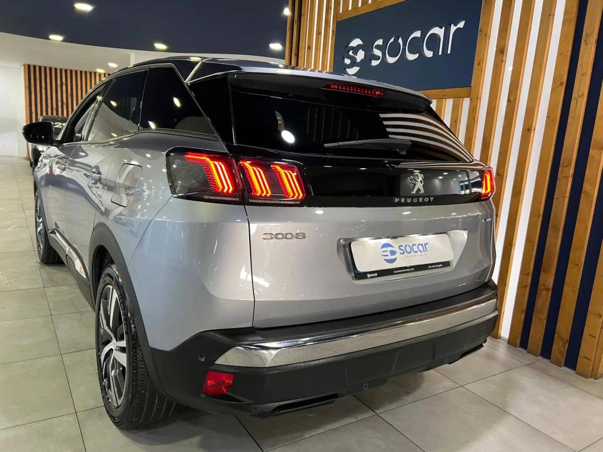 peugeot-3008-2022-hibrido-a-gasolina-1598cc