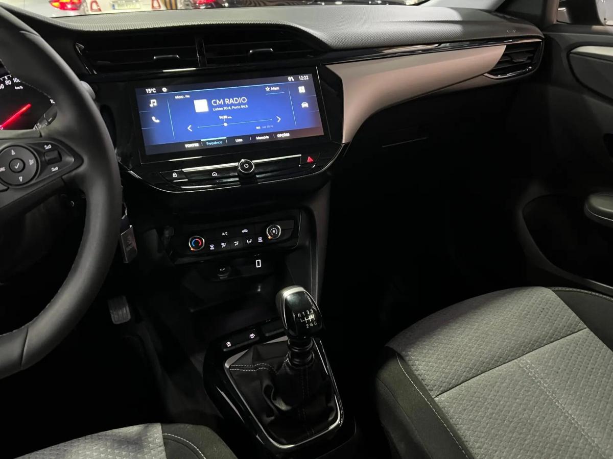 opel-corsa-2025-gasolina-1199cc