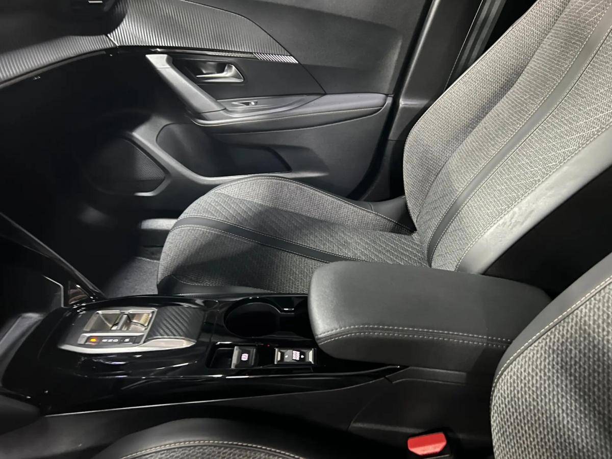 peugeot-2008-2026-gasolina-1199cc